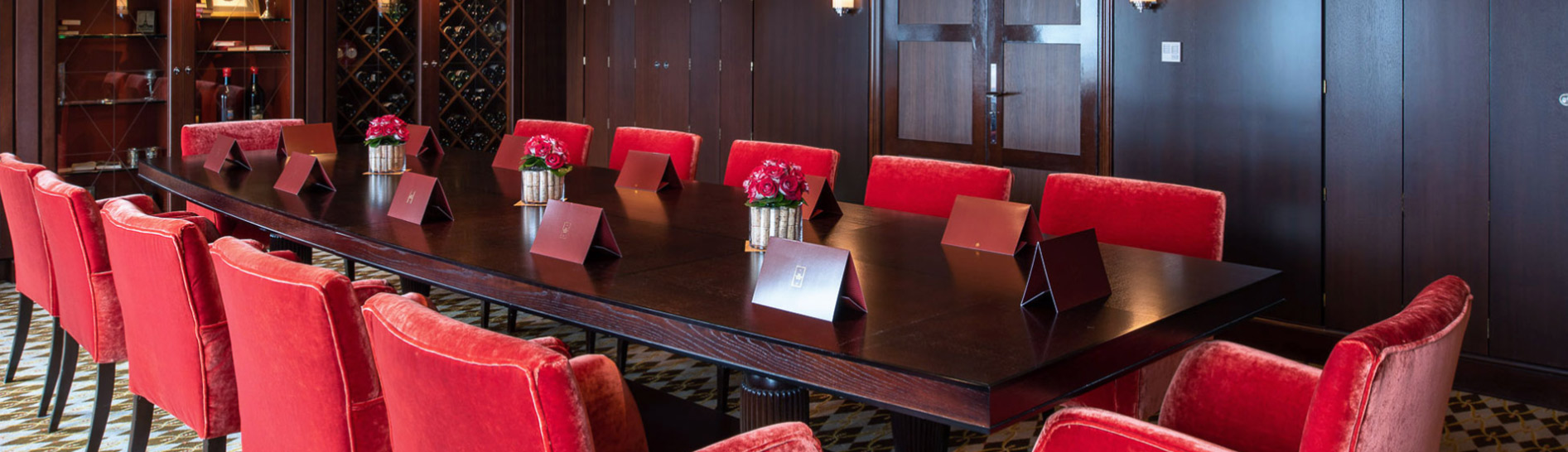 The Vintage Room - Crystal Serenity
