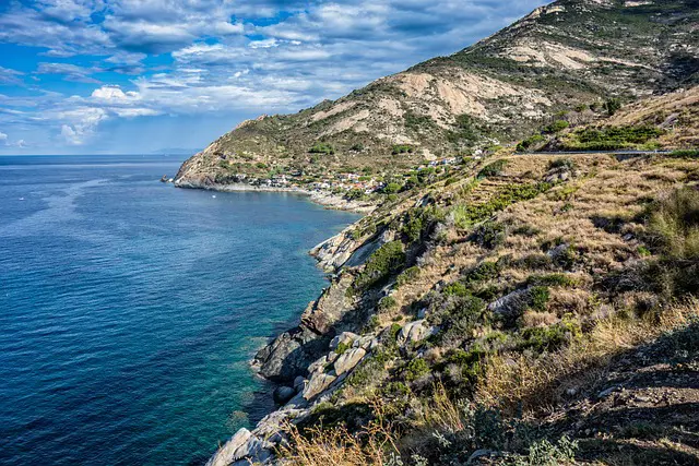 Elba 3 - Thumb