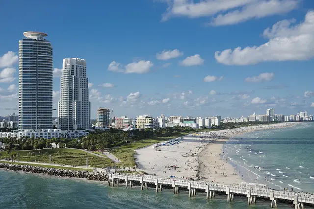 Miami 3 - Thumb