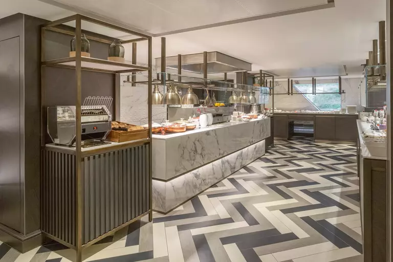 Riverside Ravel - Bistro
