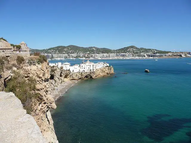 Ibiza 1 - Thumb