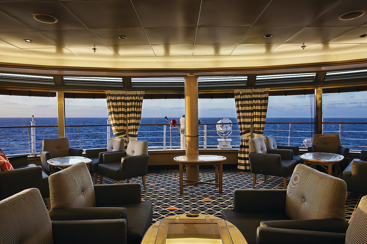 Silver Wind - Observation Lounge