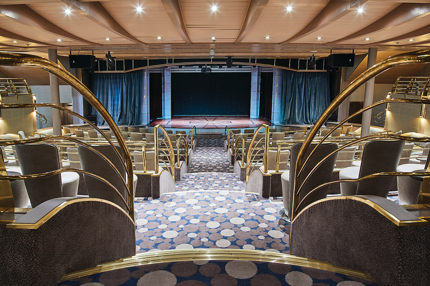 Silver Wind - Show Lounge